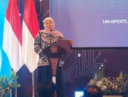 Penutupan Digital Leadership Academy 2023, Gubernur Jatim Ajak OPD Komitmen Satukan Data