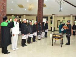 Delapan ASN di Lamongan Dilantik, dari Camat hingga Pejabat Administrator dan Pengawas