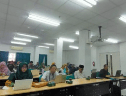 Fakultas Adab dan Humaniora UIN Sunan Ampel Surabaya Gelar Reviu Kurikulum Tahun 2024
