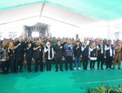 Gubernur Jatim Beri Apresiasi PT Kareb dalam Penyerapan Tenaga Kerja