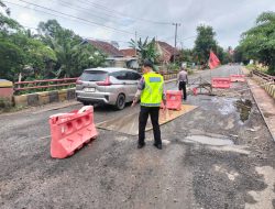 Jembatan Way Sabuk Abung Barat Rusak Parah, Ini Himbauan Polres Lampung Utara