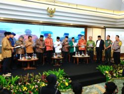 Kapolri dan Panglima TNI Hadiri Deklarasi Pemilu Damai Lintas Agama