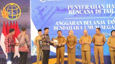 Kementerian ATR Serahkan Paket Bantuan Penyusunan RDTR kepada Pemkab Pasuruan