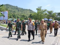 Sinergitas TNI Polri, Pangdam IV Diponegoro Pimpin Karya Bakti di Wonogiri