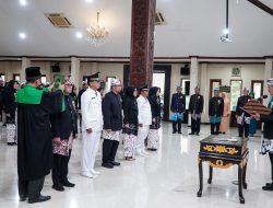 Melantik Rotasi Jabatan 117 PNS, Bupati Lamongan Ajak PNS Perkuat Sinergi dan Kolaborasi Songsong Indonesia Emas 2045