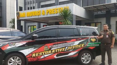 Kejari Surabaya Luncurkan Inovasi Layanan RJ CAR
