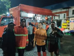 BPBD Kirim Bantuan Logistik dan Evakuasi Warga Terdampak Banjir di Waru Sidoarjo