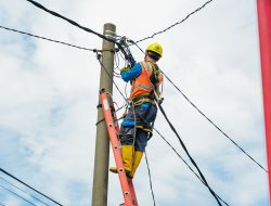 Gerak Cepat Penormalan Listrik, Paska Hujan Es Menerjang Sidoarjo