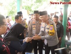 Kapolda Jatim Takziah di Rumah Duka Anggota PPS Desa Lebo Sidoarjo