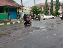 Banyaknya Jalan Rusak dan Berlubang di Jantung Kota Rangkas, Dinas PUPR Lebak Terkesan Tutup Mata