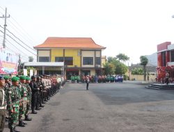 Pimpin Gelar Pasukan Ops. Keselamatan Semeru 2024, Kapolres Bojonegoro: Patuhi Aturan Berlalulintas Demi Kamseltibcar Lantas yang Kondusif