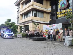 Polresta Sidoarjo peduli Korban Banjir di Jawa Tengah