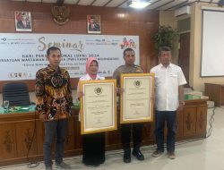 Peduli Pers, Kapolres Bojonegoro Terima Piagam Penghargaan dari PWI