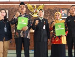 45 PNS Pemkab Bojonegoro Terima SK Pensiun, Siap Terus Aktif dalam Pembangunan Daerah