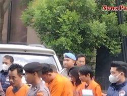 Sepasang Pasutri dan Tiga Sopir Truk Trailer Ditangkap Polisi Gara gara ini ..