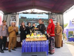 Bupati Ikfina Resmikan RTH Sekumpul Mojo Kabupaten Mojokerto