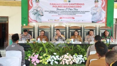 Cangkrukan Kamtibmas, Kapolres Bojonegoro Imbau Warga Tidak Minum dan Jual Miras
