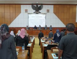 Dalam Rapat Paripurna, DPRD Kabupaten Madiun Terima 4 Raperda Non APBD dari Pj Bupati