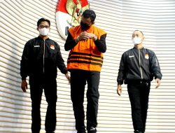 KPK Resmi Tahan Bupati Sidoarjo Gus Muhdlor Ali