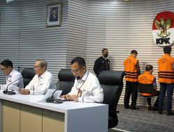 KPK Tahan Tiga Tersangka Kasus Dugaan Korupsi Pengadaan Lahan PTPN XI