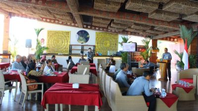 Kanim Singaraja dan Kanwil Kemenkumham Bali Sosialisasikan Pendaftaran Anak Berkewarganegaraan Ganda