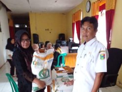 Pekon Sinar Harapan Bagikan Beras Bulog Tahap Akhir kepada 96 KPM