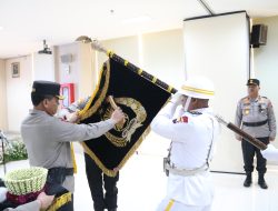 Irjen Pol Ahmad Luthfi: Pencucian Pataka Polda Jateng Maneka Tunggal Dharma Simbol Mensucikan Diri dan Pembersihan Institusi Polri