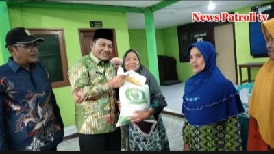 Warga Kecamatan Tanggulangin Dapat Bantuan Beras dari Pemkab Sidoarjo