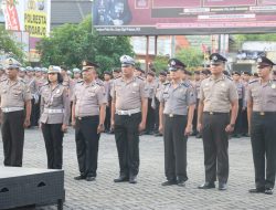 53 Anggota Polresta Sidoarjo Dapat Kado Kenaikan Pangkat di Hari Bhayangkara ke-78