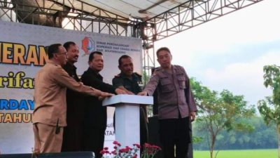 Disdagkop UM Bojonegoro Gelar Tour Pameran Kearifan Lokal Pemberdayaan UMKM