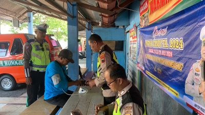 Ops Patuh Candi 2024, Polres Wonogiri Gelar Ramp Check Kendaraan Umum dan Kesehatan Pengemudi