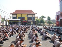 Perkuat Kebersamaan, Kapolres Bojonegoro Sarapan Bareng Anggota