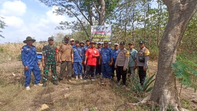 Polsek Temayang Bersama Koramil, Perhutani dan Satgas Gakpoktanhut Pasang Himbuan Larangan Karhutla