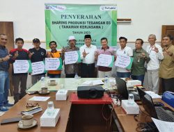 Administratur Perhutani KPH Bondowoso Menggelar Penyerahan Bagi Hasil Tanaman Kepada 5 LMDH