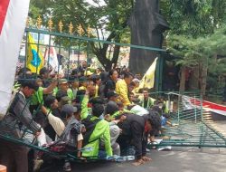 Aksi Ricuh Berakhir dengan Kondusif, Kabidhumas Polda Jateng Puji Kesabaran Petugas