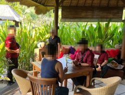 Dalam Rangka Operasi Jagratara, Imigrasi Singaraja Berhasil Amankan 9 WNA Dugaan Pelanggaran Keimigrasian