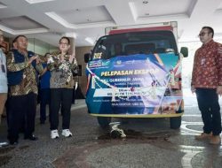 Pj Gubernur Jatim Lepas Ekspor Unggulan Desa Devisa Kelompok Tani Mulyo Jati Yang Menghasilkan Cokelat Mojopahit