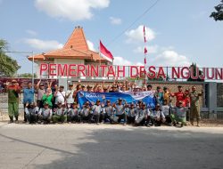 Pemdes Ngujung Melaksanakan Kerja Bakti Dalam Rangka Pencanangan Bulan Bakti Gotong Royong ke XXI bersama Camat Temayang dan Jajarannya