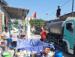 Polres Bojonegoro Kembali Salurkan 10 Ribu Liter Air Bersih