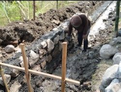 Proyek Plengsengan di Desa Candipari Diduga Tidak Sesuai Spesifikasi dan Terkesan Siluman