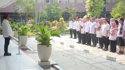 Pjs Bupati Sidoarjo Pimpin Apel Pagi ASN, Tekankan Netralitas Menjelang Pilkada 2024