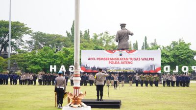 Polda Jateng Lepas Keberangkatan Personil Walpri Calon Kepala Daerah dalam Pilkada 2024