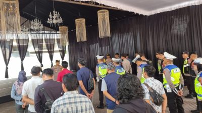 Polres Wonogiri Amankan Pengundian Nomor Urut dan Serahkan Personil Walpri Paslon Pada Pilkada 2024