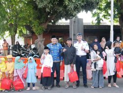 Plt. Bupati Sidoarjo Hadiri Apel Peringatan Harhubnas 2024, Santuni Anak Yatim dan Apresiasi Kinerja Dinas Perhubungan