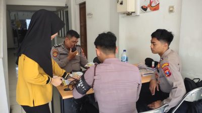 Si Dokkes Polresta Sidoarjo Patroli Kesehatan Personilel Operasi Mantap Praja Semeru 2024