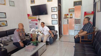 Tingkatkan Sinergitas, Kapolres Kunjungi KPU dan Bawaslu Wonogiri