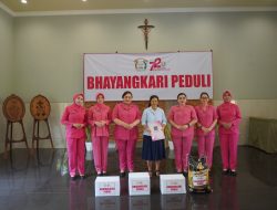 Dalam Semangat HKGB ke-72, Bhayangkari Cabang Bojonegoro Gelar Baksos untuk Masyarakat