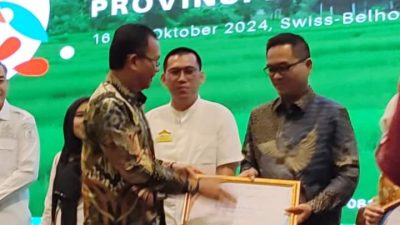 Gunaido Uthama S.IP., MH. Mewakili Pemkab Lampura Raih Penghargaan dalam Evaluasi Penyelenggaraan Statistik Sektoral