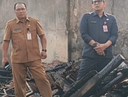 Kadis Pendidikan dan Kebudayaan Kota Mojokerto Tinjau Lokasi Kebakaran di SMP Negeri 3