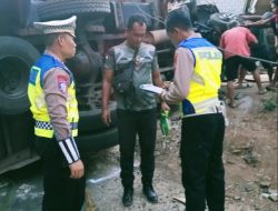 Tragis, Truk Timpa Pemotor di Wonogiri 1 Orang Meninggal Dunia dan 1 Luka Berat